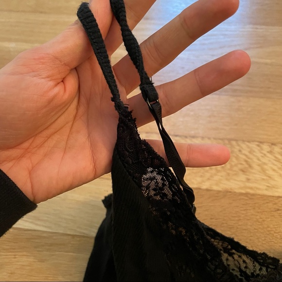 Urban Outfitters Out from Under Lace Tank Top - Picture 4 of 5